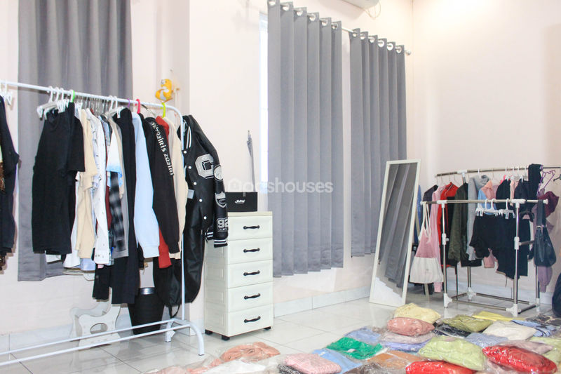 Poris Residence