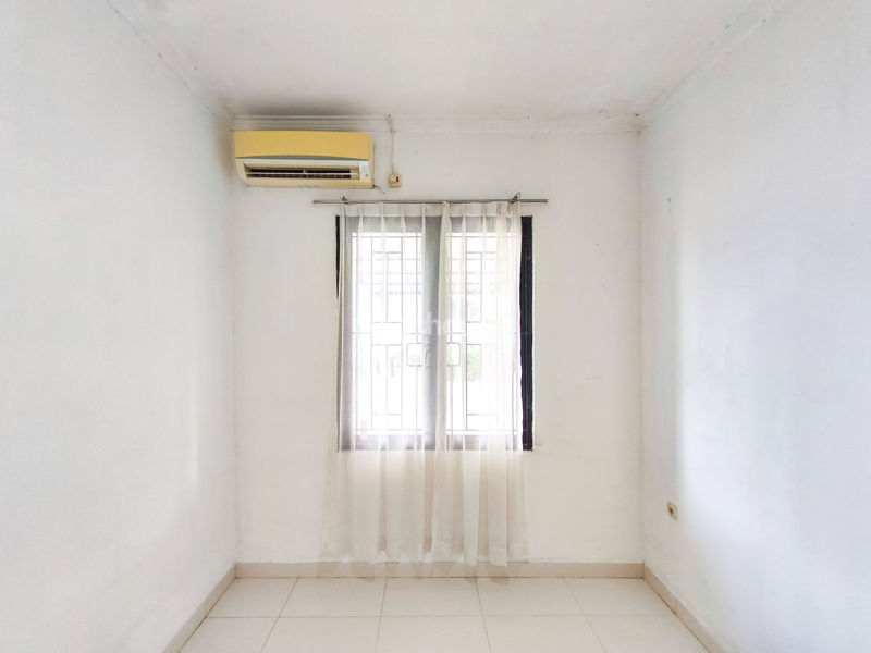 Perumahan Green Hills Estate Ciputat Blok D/10