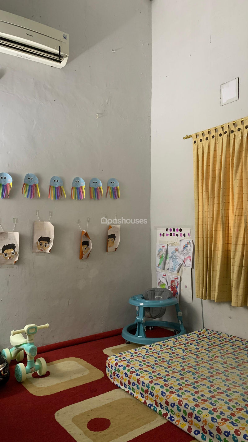 Perumahan PGRI Blok D2 No 8-9 Depok