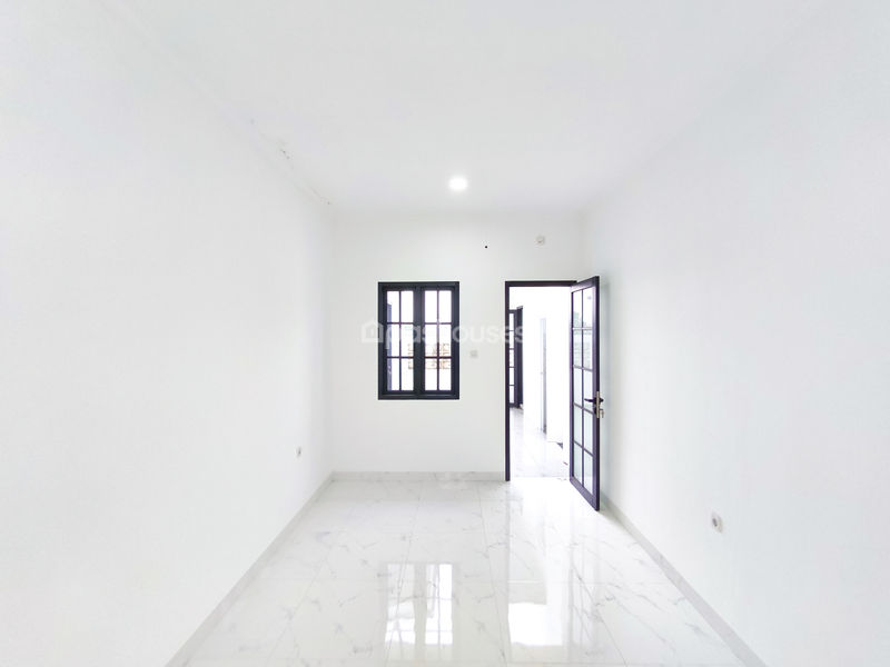 Jalan Saari Kelapa Dua