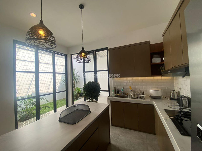 Windelrio Townhouse