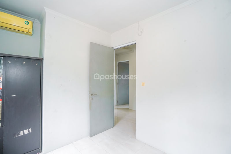 Komplek Mahogany Residence Depok Blok E10