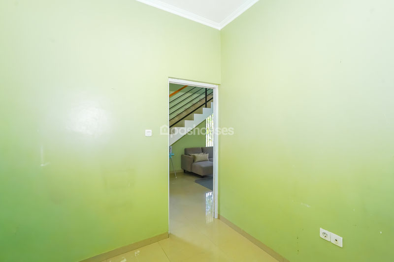 Perumahan Kyendra Town House No.7