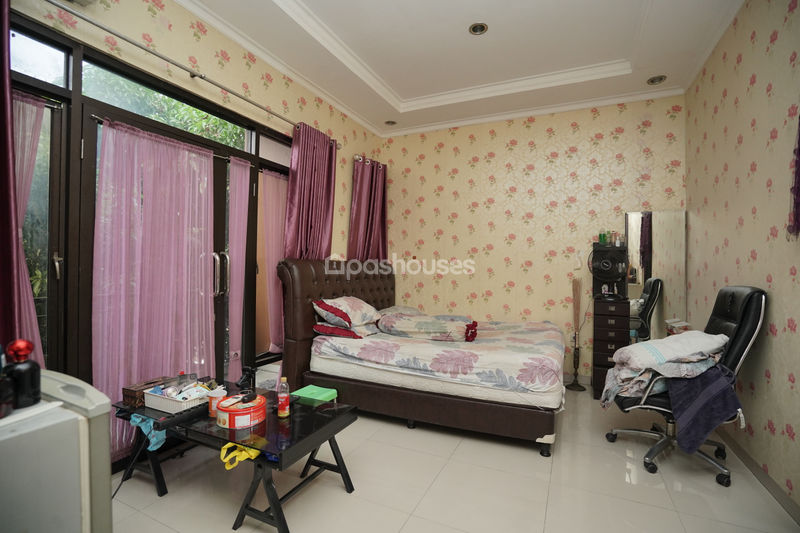 Gandaria Townhouse