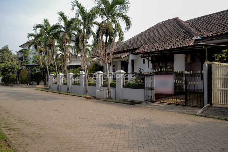 Taman Cipulir Estate