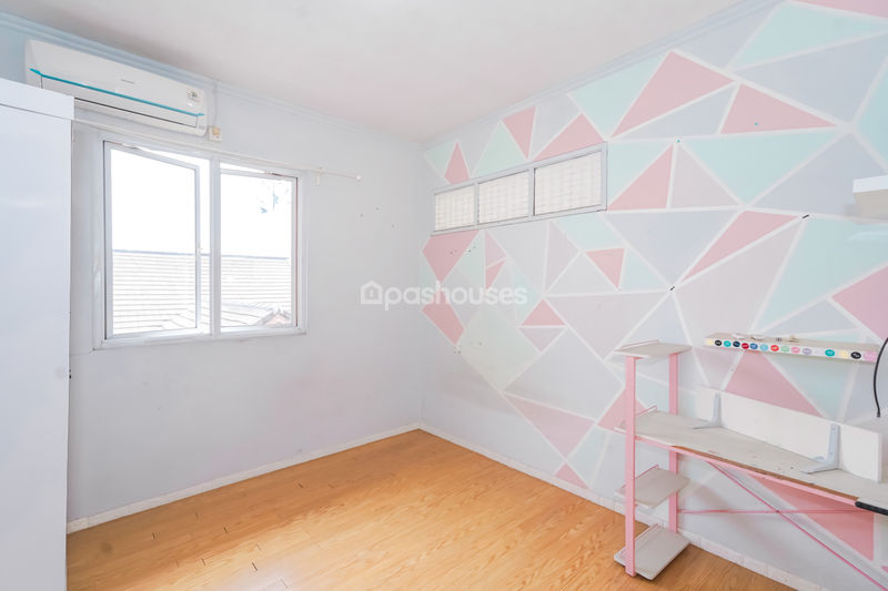 Jalan Lestari VI No.18A