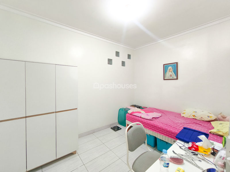 Graha Raya Cluster Eldora Blok H5 No.55