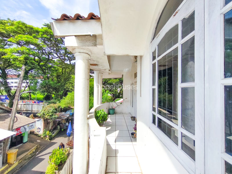 Jalan Babakan Kelapa Dua No.24