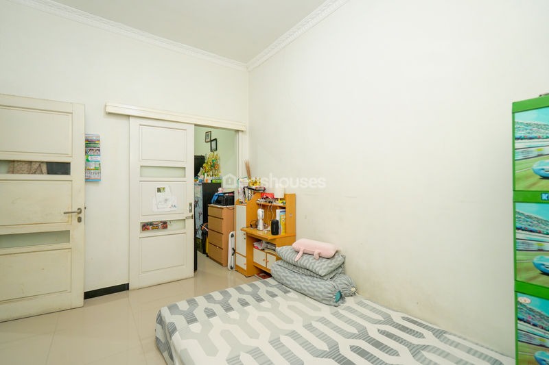 Perumahan Taman Raya Cluster Cendana Blok J8
