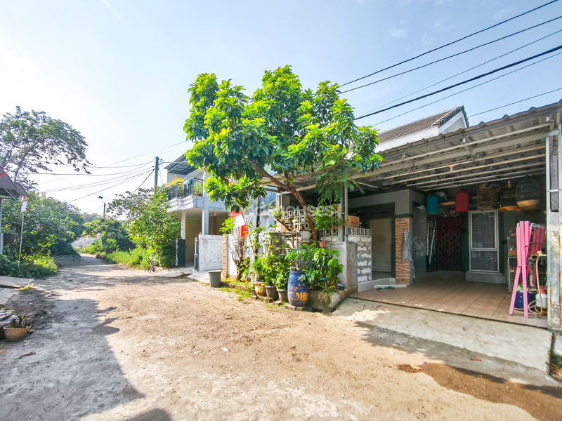 Perumahan Sentra Cimanggis Blok F No.18