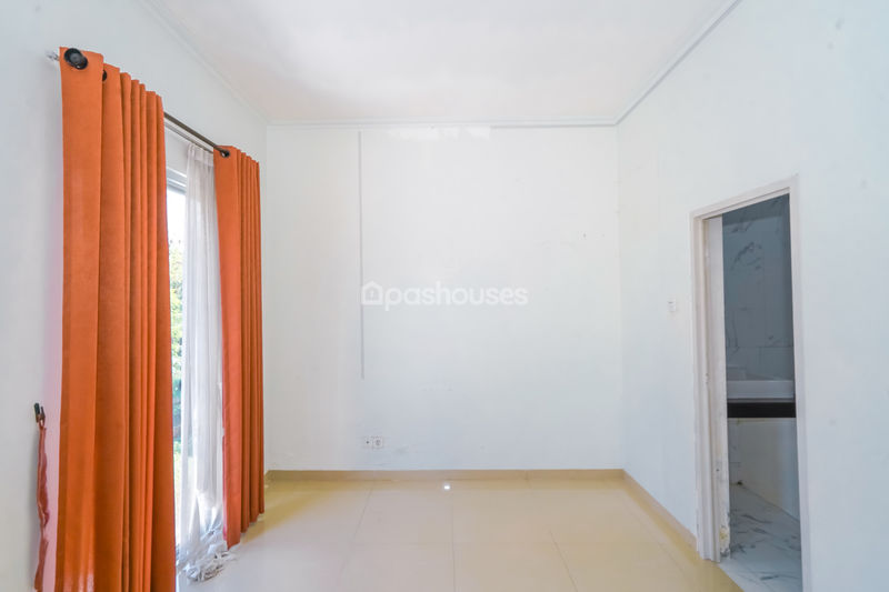 Perumahan Kyendra Town House No.7