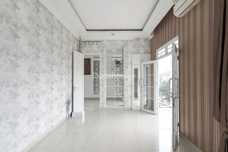 Perumahan Mediterania Regency Cikunir