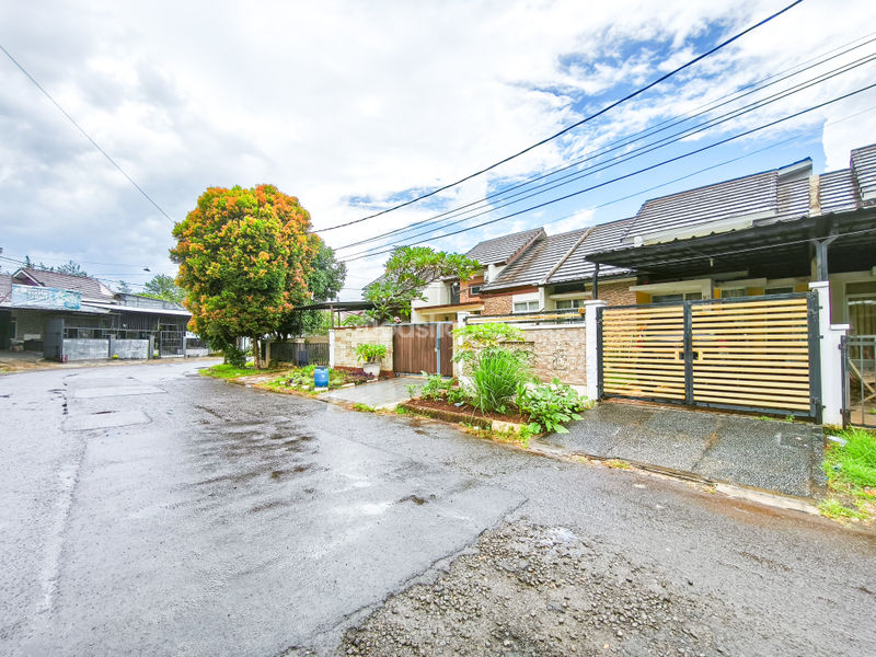 Perumahan Bukit Rivaria Sawangan