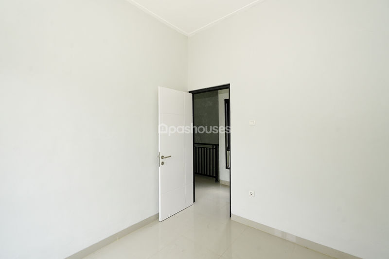 Perumahan Adifara Asri Residence No.7