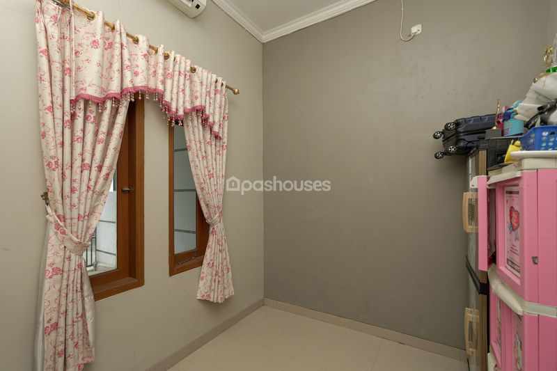 Jalan Pegasing 3 No.28 Cipayung