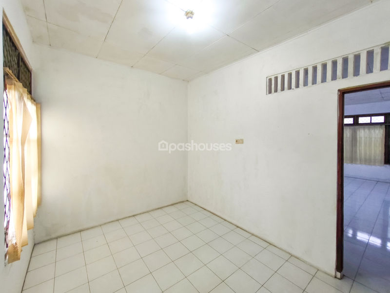 Perumahan Witana Harja Country Estate Blok C-35