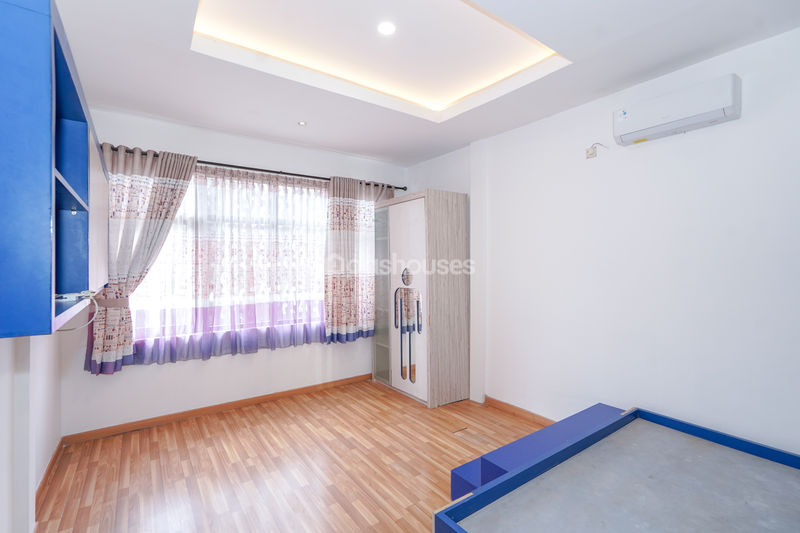 Perumahan Taman Giri Loka BSD Blok R5