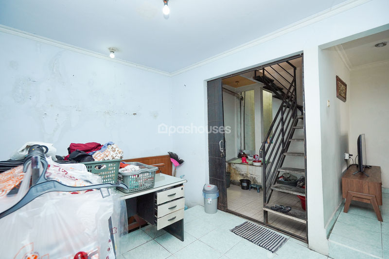Komplek Pemda Jatiasih Blok B No.17