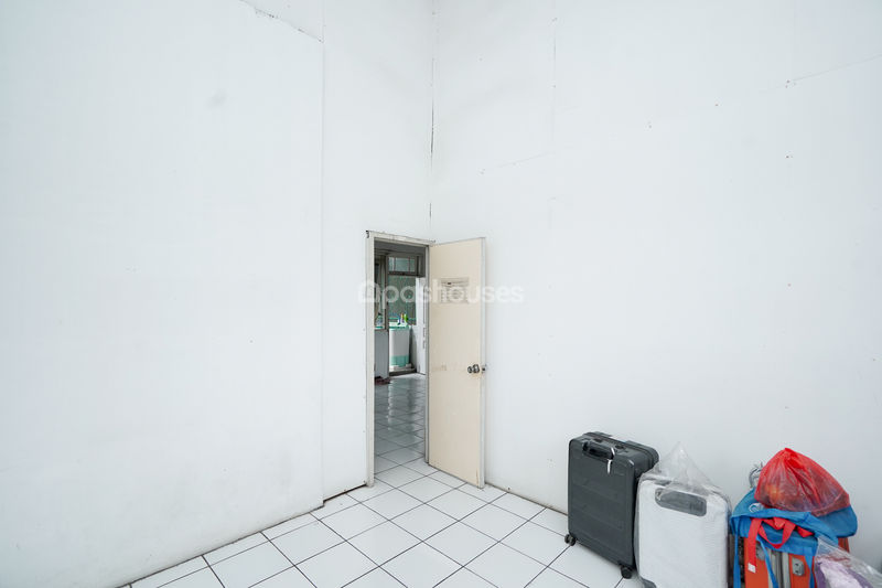 Kota Harapan Indah Blok IH No.28