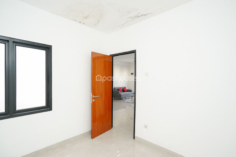 Perumahan Trevista Hills Cluster Menteng Residence Blok R10