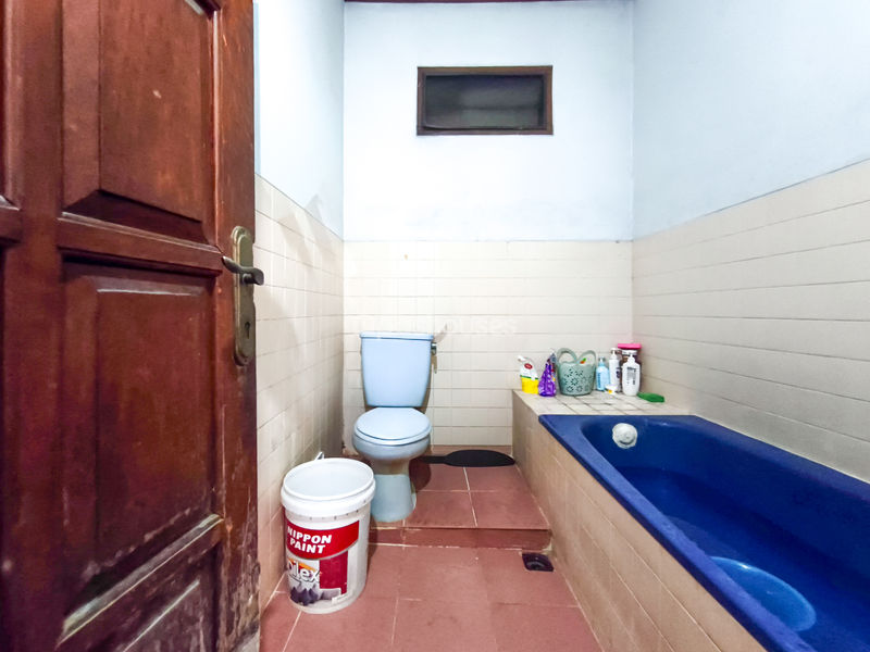 Jalan Anggrek Garuda II Blok I No.33