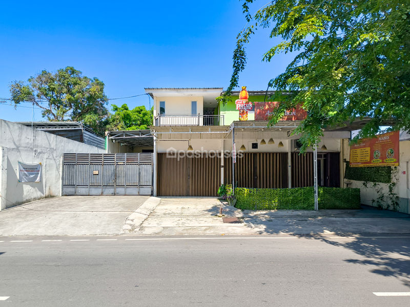 Jalan Mawar Merah II No.54A