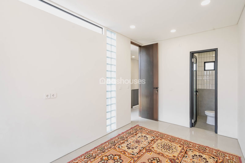 Natavasa Townhouse