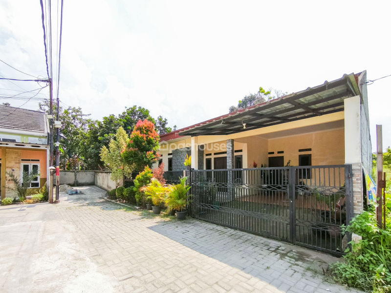 Cluster Puri Ardita Blok A2 No.6