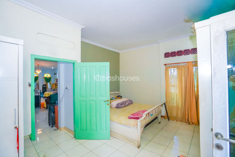 Jalan Tanjung Barat Selatan Jagakarsa Jakarta Selatan