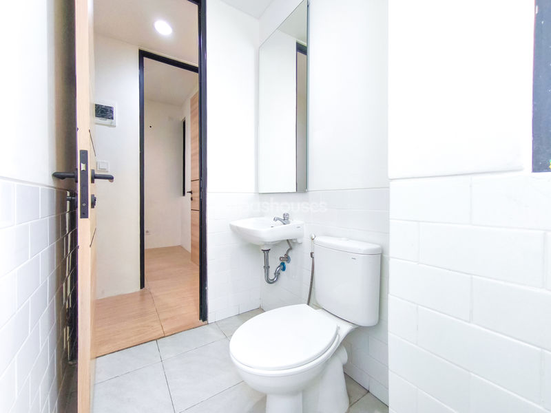 Perumahan Cendana Essence West 1 No.136