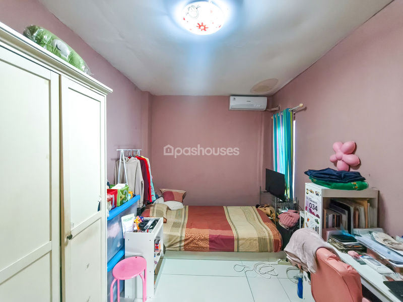 Komplek DPR Blok C6 No.8 Pondok Aren