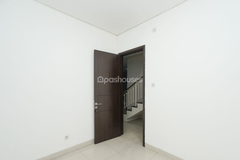 Perumahan Pulogebang Kirana Residence Blok C1/9