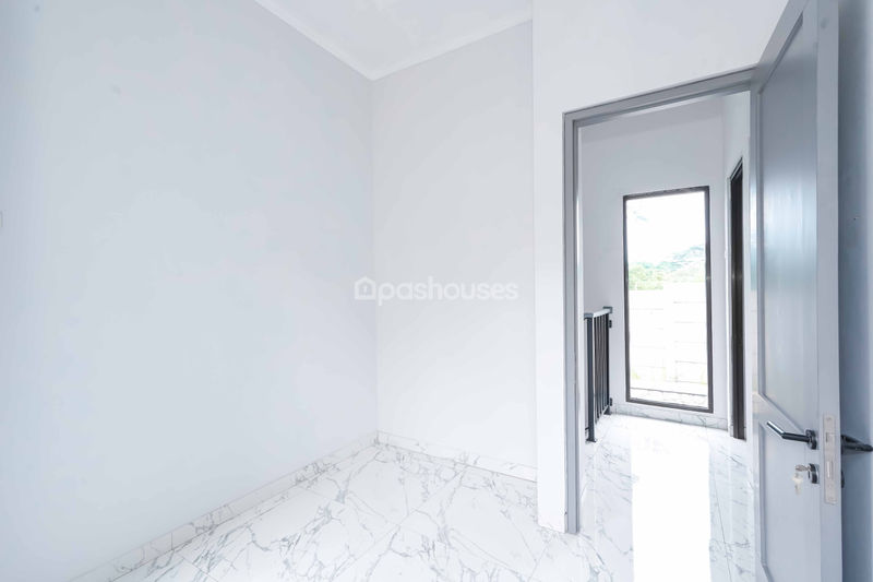 Perumahan Cibubur City Cluster Clayman Blok C No.28