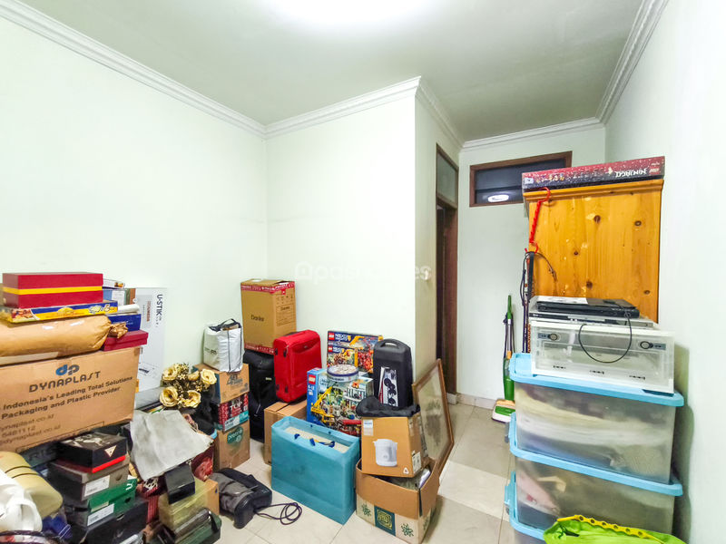 Jalan Dharma Graha IV Blok B8 No.30A