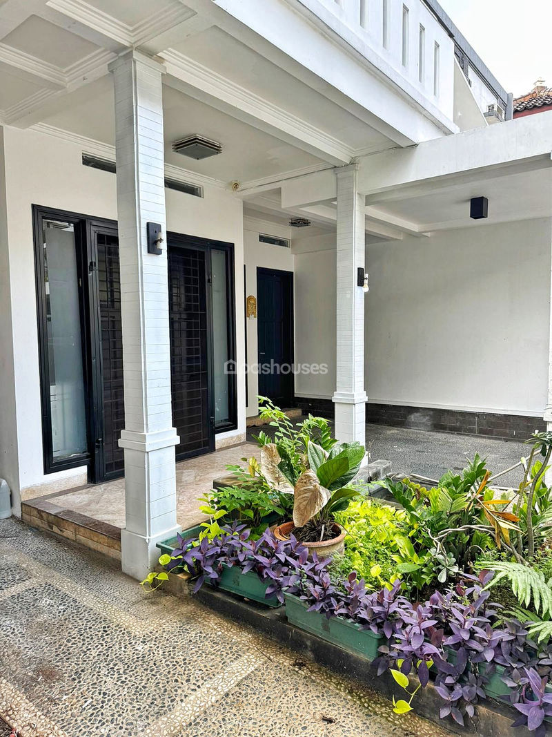 Bintaro Jaya Sektor V No.7