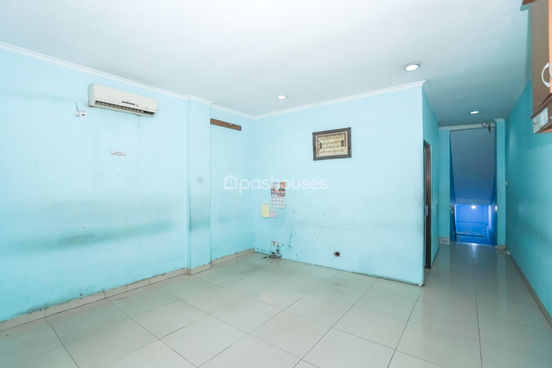 Jalan Kartini Raya No. 47B Depok