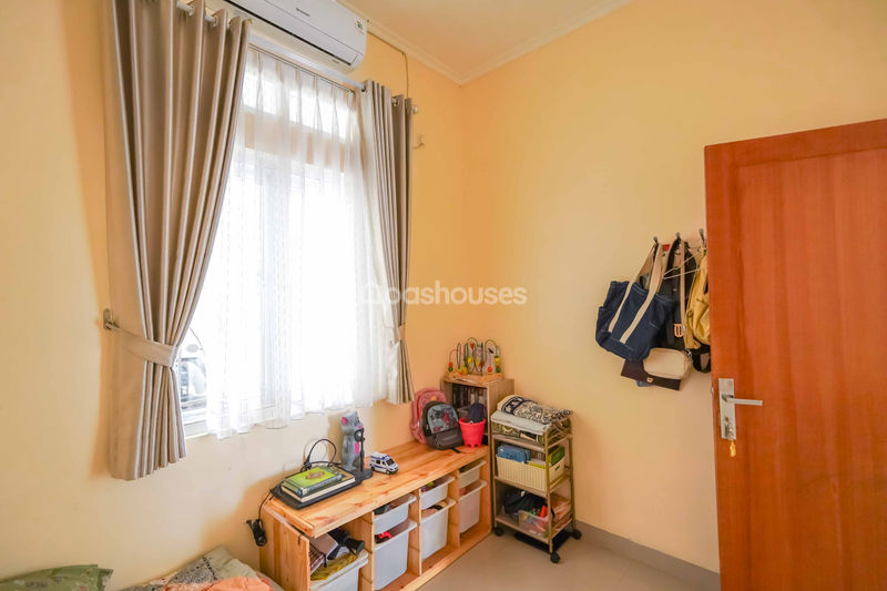 Perumahan Pesona Sawangan Residence Cluster Citronella Blok B5 No.12