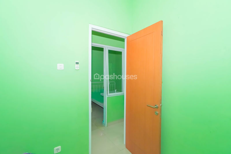 Komplek Trevista Residence Blok B-12