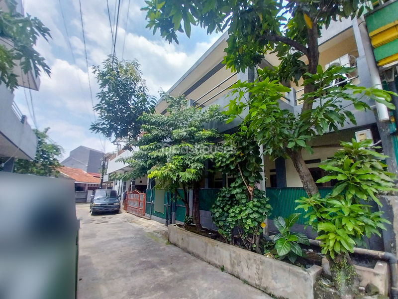 Villa Ciomas Indah