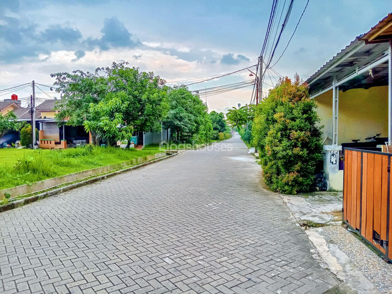 Komplek Graha Pondok Petir Blok A2 No.6