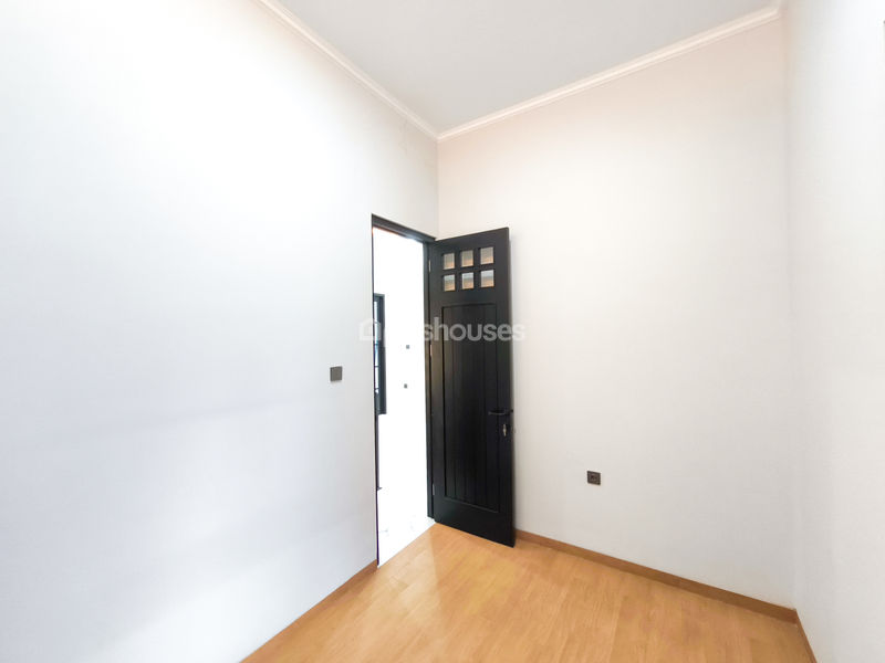 Jalan Saari Kelapa Dua