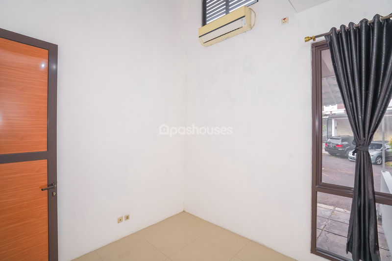 Perumahan Casatorina Townhouse No.18