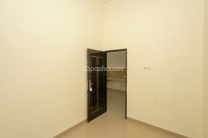 Bekasi Timur Regency Cluster Morganite Blok M5 No.33