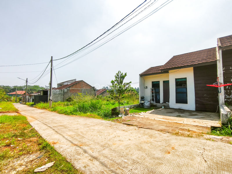 Jalan Kemuning Tonjong