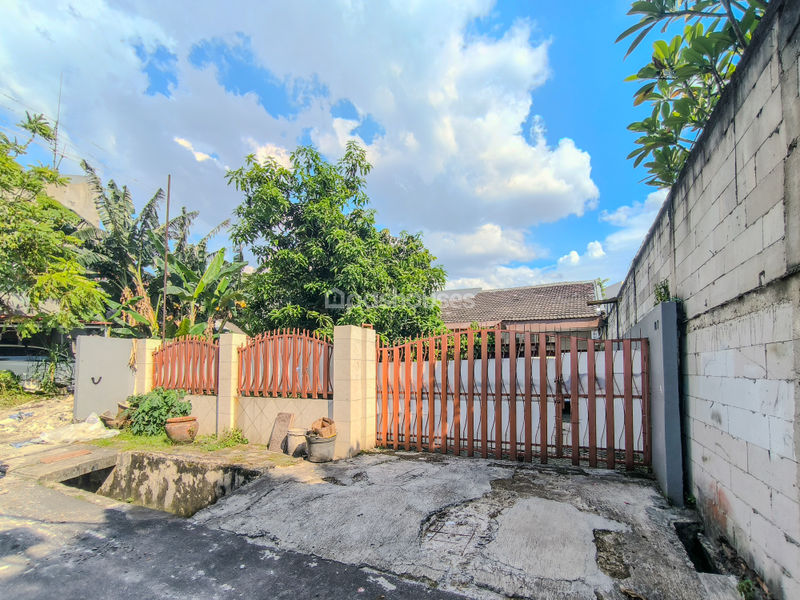 Jalan H. Mandor Salim Kembangan