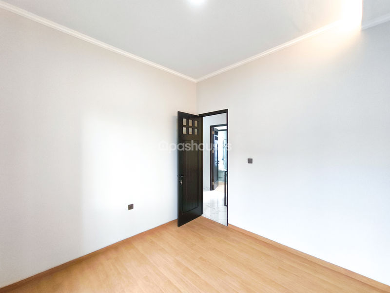 Jalan Saari Kelapa Dua