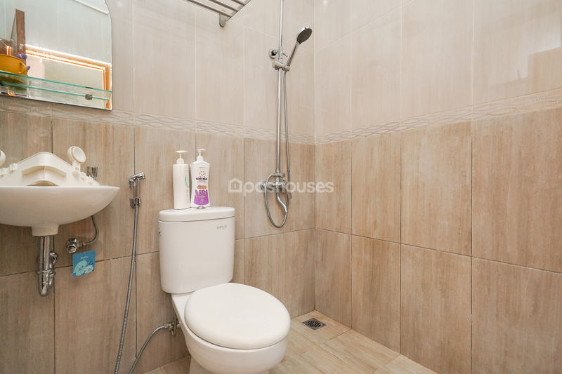 Bali Resort Serpong Cluster Canggu Blok E1 No.10