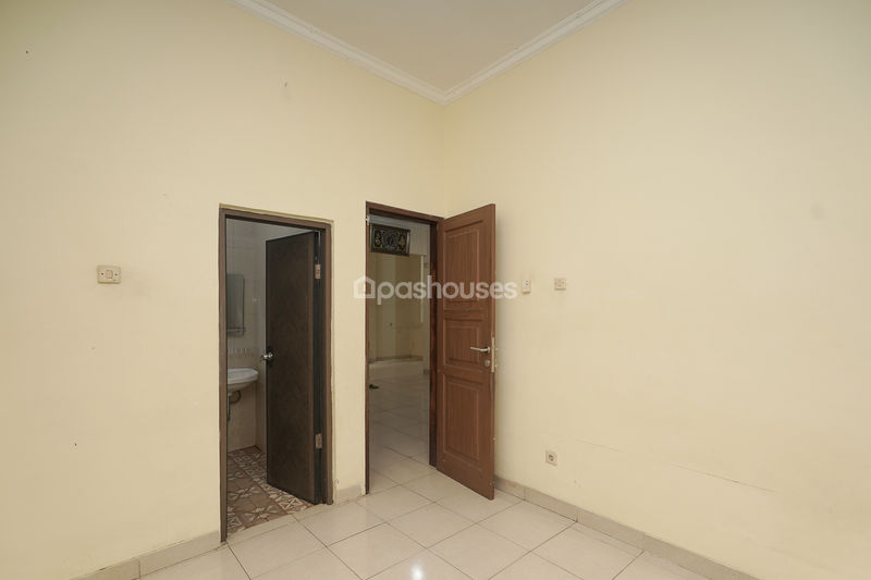 Perumahan Jatiwaringin Mansion No. 35