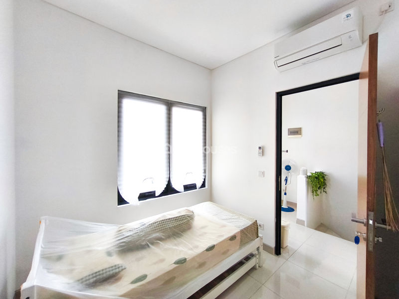 Perumahan Provence Suites Blok B05/11