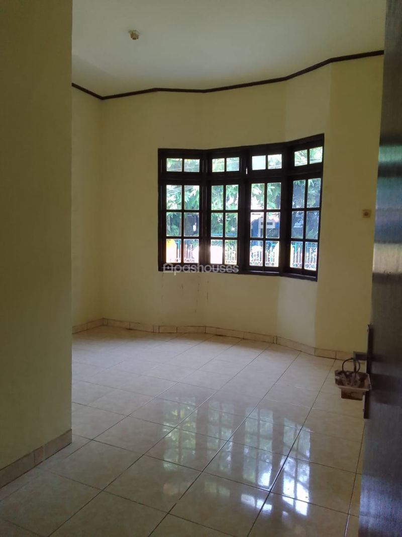 Jalan Masjid Nurul Falah Depok